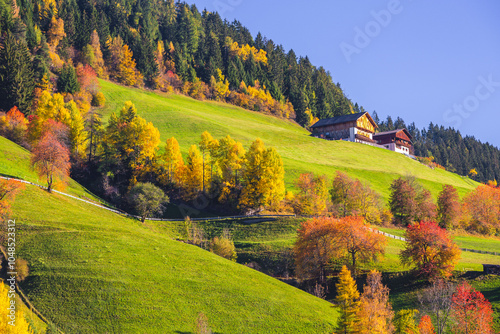 Obraz na płótnie Villnoess, Funes Valley, Autumn scenics, Trentino, Italy w salonie