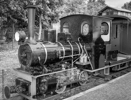 Obraz na płótnie the old, beautiful, historic and still running locomotive from 1905 called Lütt Kaffeebrenner w salonie