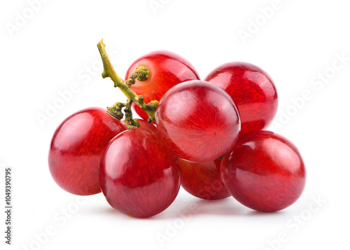 Tableau sur toile Red grape isolated on white background. Clipping path.