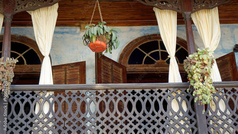 Obraz premium wooden balcony in stone town