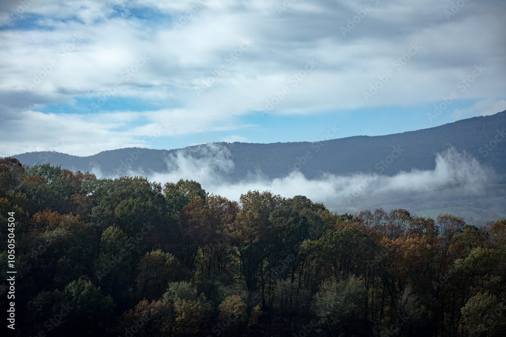 Obraz premium clouds in the mountains