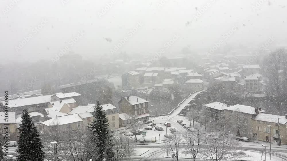 Vue sur la ville de Limoges enneigée