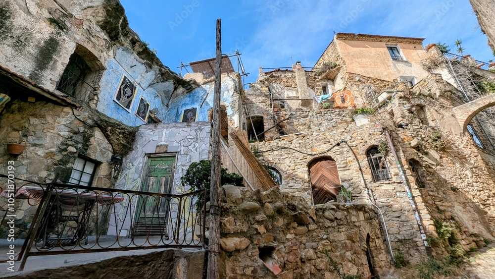BUSSANA VECCHIA (Ligurie - Italie)