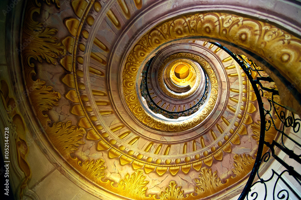 Interiör mit Goldener Verzierung aus dem Barock Interiör mit Goldener Verzierung aus dem Barock