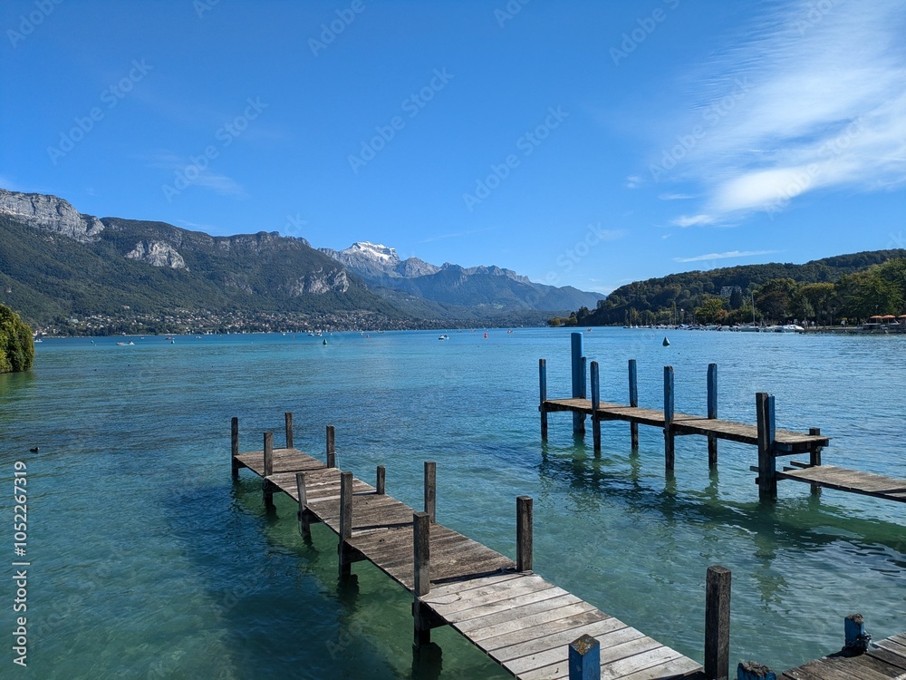 Fototapeta premium pier on the lake in Annecy 