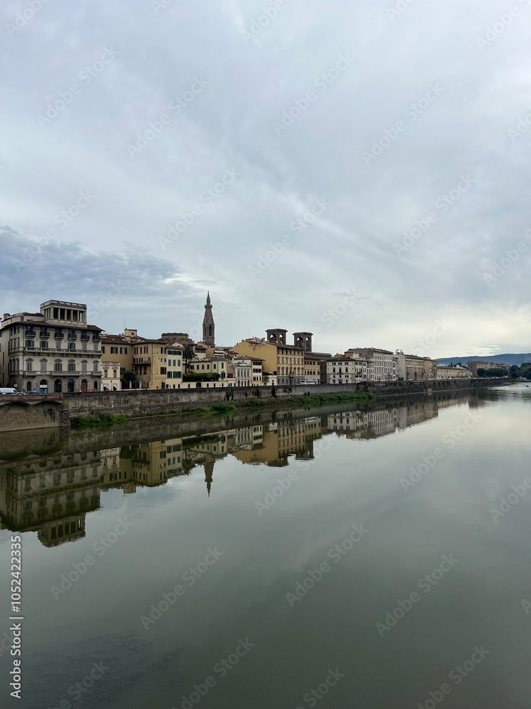 Fototapeta premium Waterfront View of Florence 