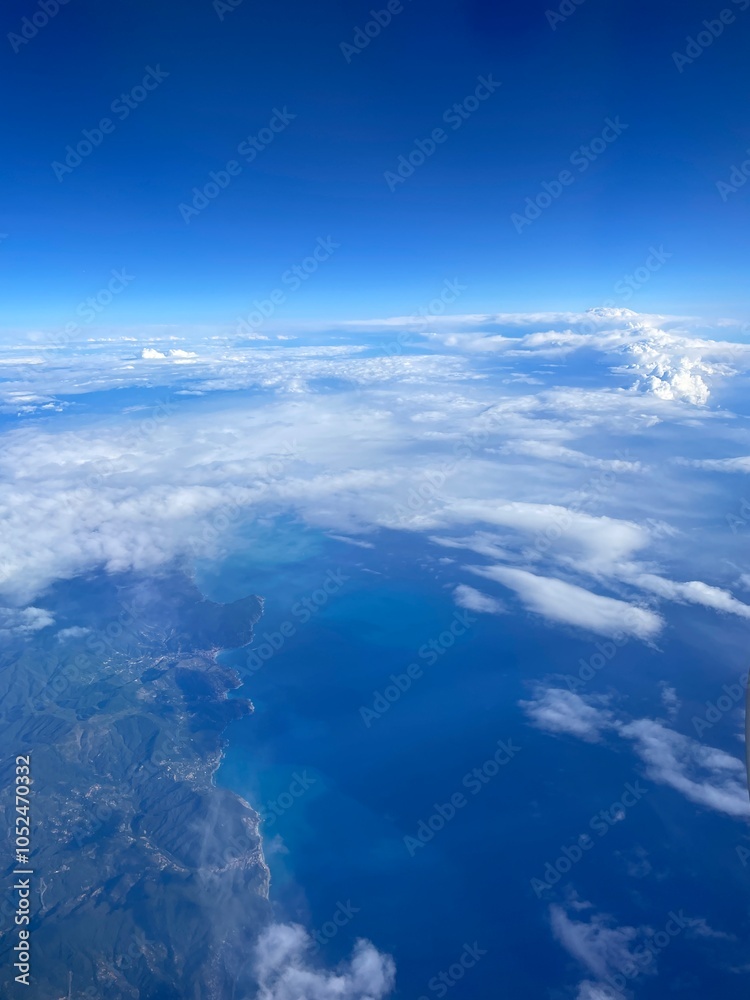Fototapeta premium clouds over the sea