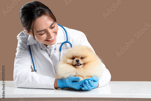 Female veterinarian with cu...