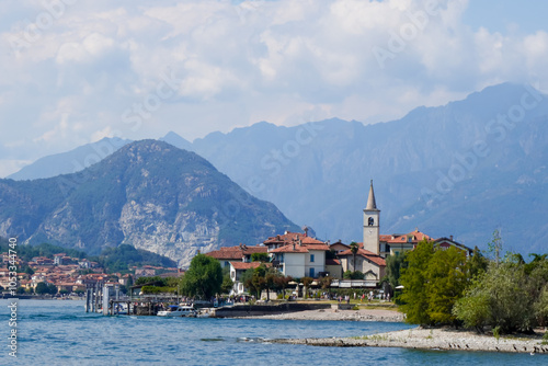 Wallpaper Mural Coastal area in Italy Torontodigital.ca