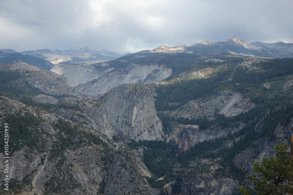 Fototapeta premium Yosemite National Park - October 2024