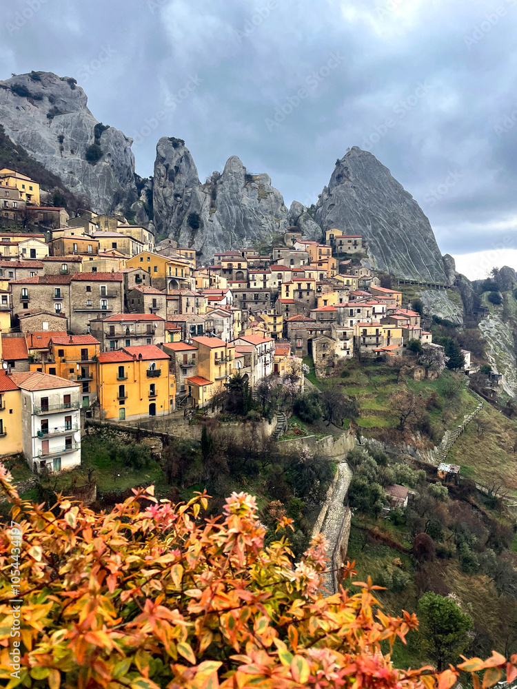 Obraz premium View of Castelmezzano, Italy