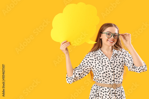 Young woman in eyeglasses w...