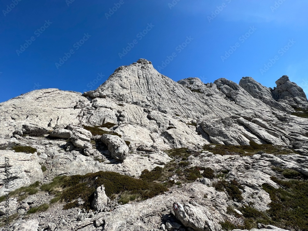 Rocky ridge of Tulove grede or karst mountain peak of Tulovice - Velebit Nature Park, Croatia (Stjenoviti greben Tulove grede ili krški planinski vrh Tulovice - Park prirode Velebit, Hrvatska) Rocky ridge of Tulove grede or karst mountain peak of Tulovice - Velebit Nature Park, Croatia (Stjenoviti greben Tulove grede ili krški planinski vrh Tulovice - Park prirode Velebit, Hrvatska)