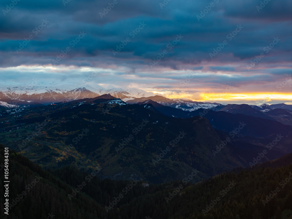 Obraz premium Sunset Time in the Mountains Drone Photo, Savsat Artvin, Turkiye (Turkey)