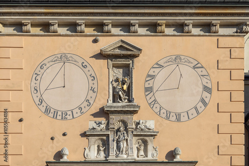 Obraz na płótnie Facade of Jasna Gora Basilica with two sundials, Czestochowa, Poland w salonie