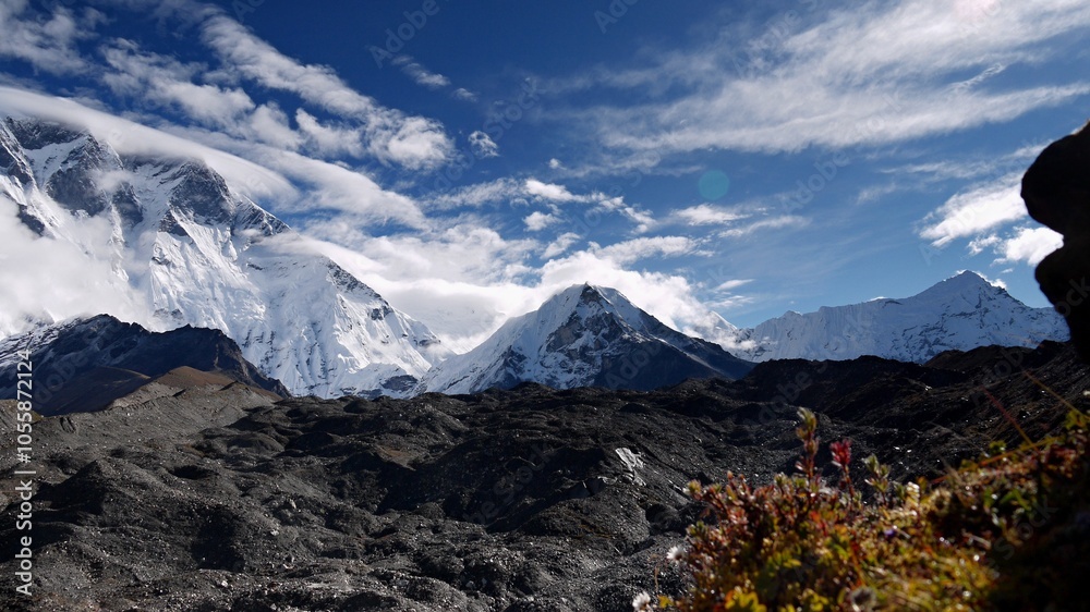 Fototapeta premium Himalayas snow capped mountains in Nepal