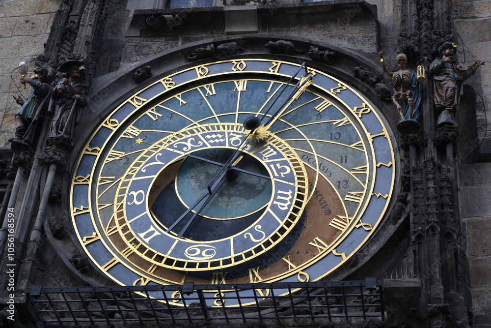 Prague, République tchèque, 11 décembre 2015 : Horloge astronomique de Prague et Tour situées place de la vieille ville Prague, République tchèque, 11 décembre 2015 : Horloge astronomique de Prague et Tour situées place de la vieille ville