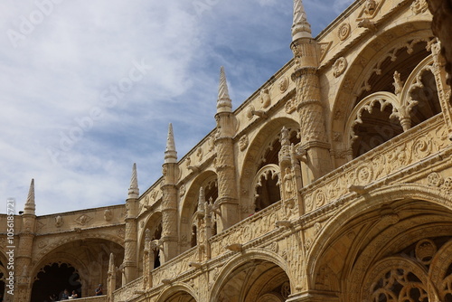 Cloître du monastère des Hiéronymites, Mosteiro dos Jerónimos, ville de Lisbonne, Portugal