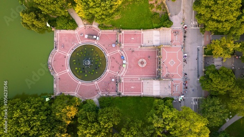 Foto Aerial view of Bethesda Terrace in Central Park, NYC.