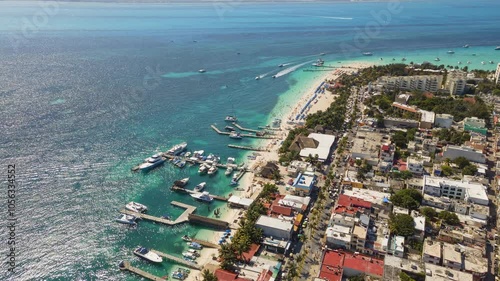 Timelapse aéreo en Isla Mujeres, Quintana Roo, México.