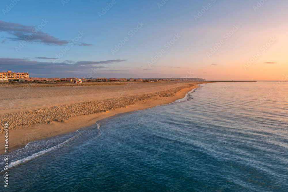 Beach During Sunrise. Colorful Beach Sunrise, Blue Sea Water On Sunny Days. Sunrise Over The Mediterranean Sea In Beach In The Resort Town Of Leucate, Located In France.