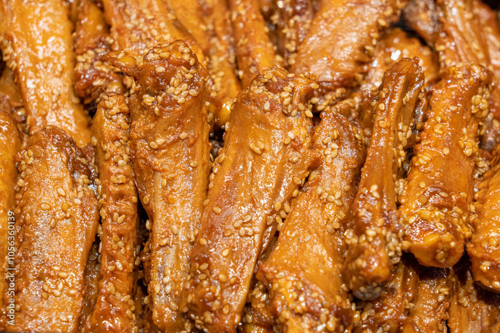 Delicious spiced duck wings with marinated sauce Delicious spiced duck wings with marinated sauce