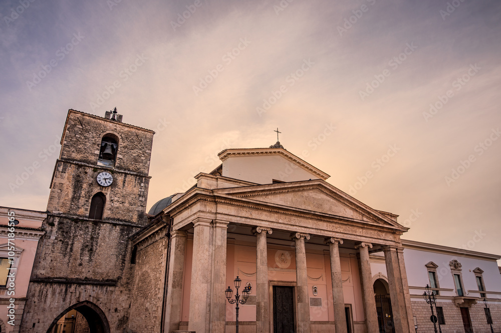 Obraz premium Isernia. The Cathedral of St. Peter the Apostle 1024