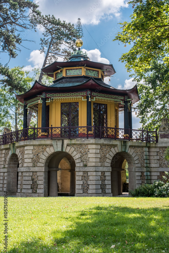 Fototapeta premium L'Isle-Adam Pavillon Chinois
