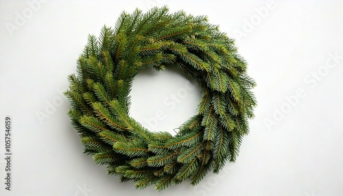 Corona de navidad sin adornos simple con fondo blanco