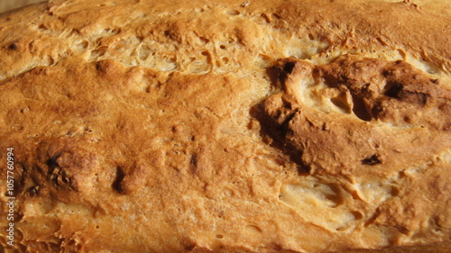 Bread crust, golden bread crust, homemade baking, white durum wheat flour, yeast baking, bread texture, Italy