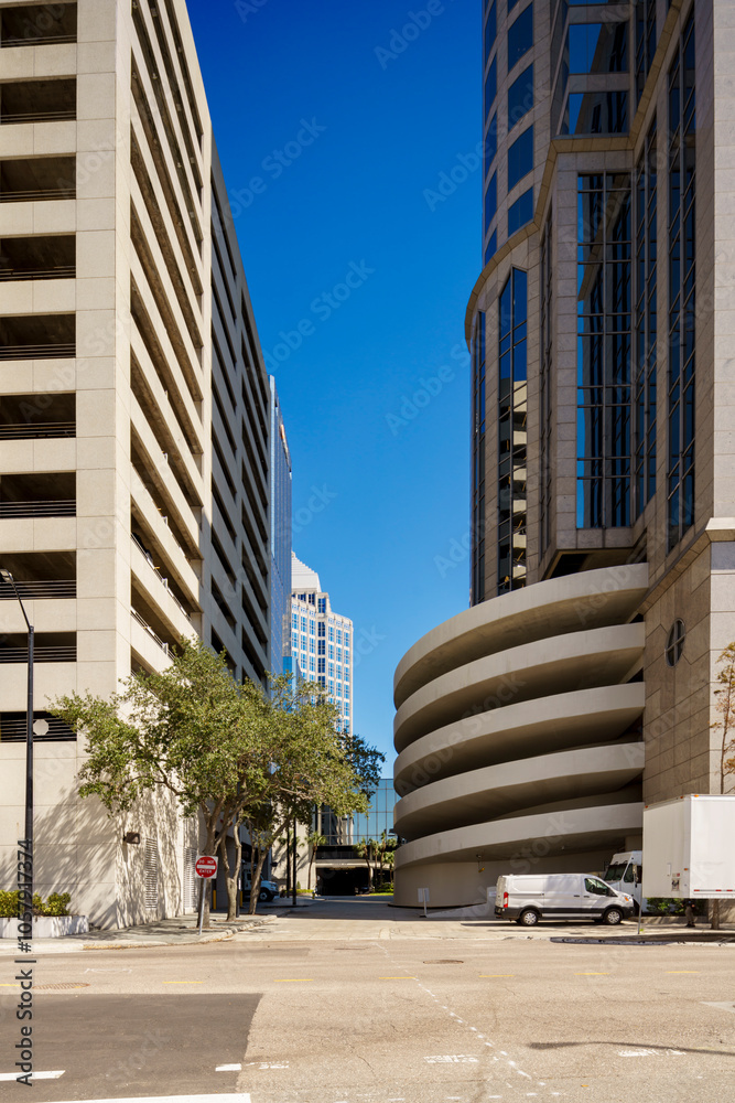Obraz premium Highrise towers on blue sky Tampa Florida background