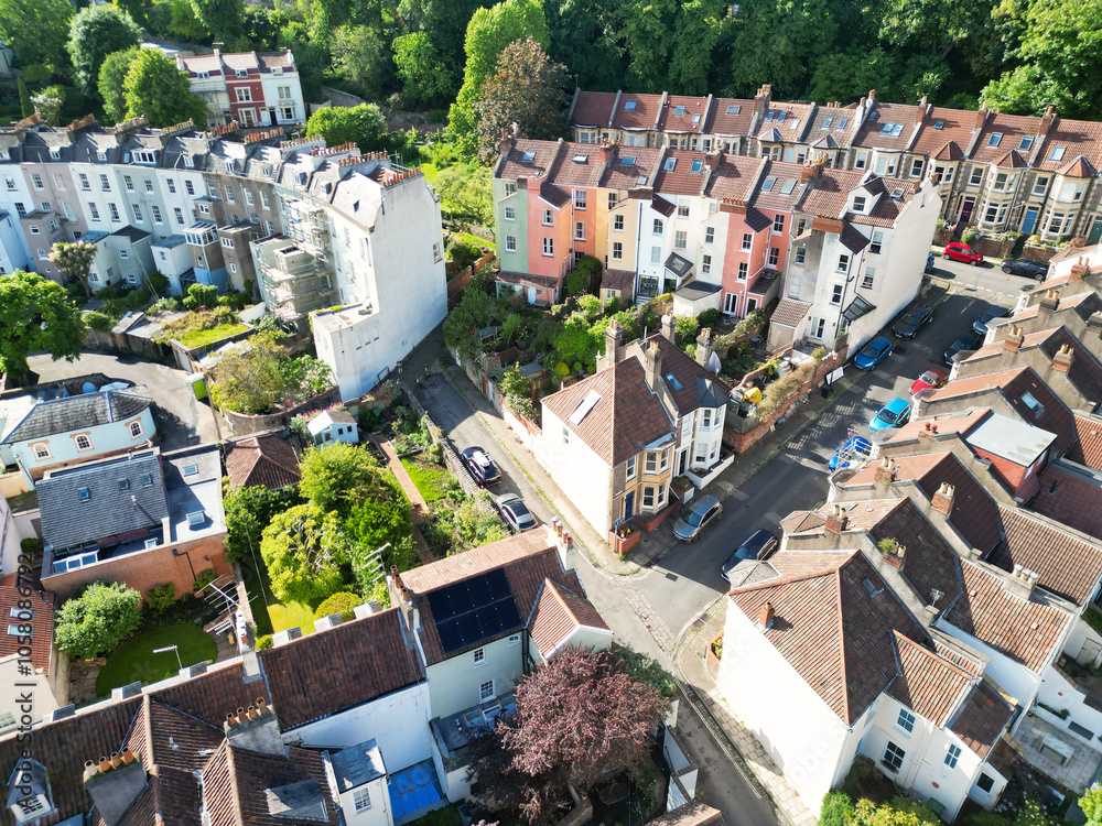 Fototapeta premium Aerial View of Buildings at Hotwells Central Bristol City of Southwest of England, Great Britain. High Angle Footage Was Captured with Drone's Camera from Medium High Altitude on May 27th, 2024.
