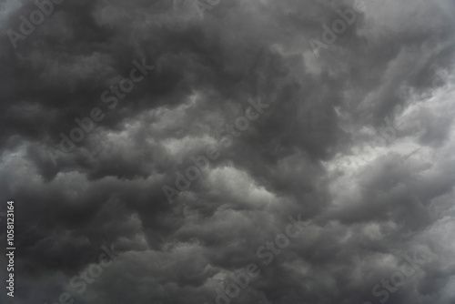 Canvastavla Dramático Horizonte con Nubes de Tormenta y Cielo amenazante y Oscuro