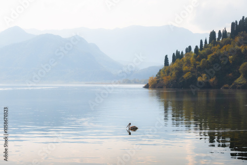 Fototapeta Naklejka Na Ścianę i Meble -  lake in the mountains