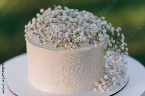 Obraz na płótnie white chocolate cake w salonie