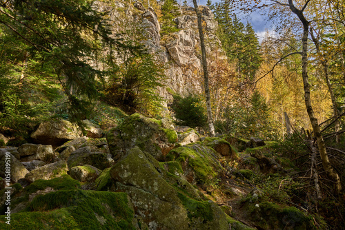 Krucze skały, formacje skalne, Karpacz Karkonosze photo