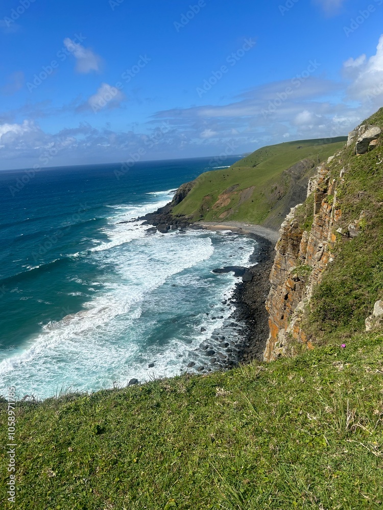 Fototapeta premium Mountains meet the sea