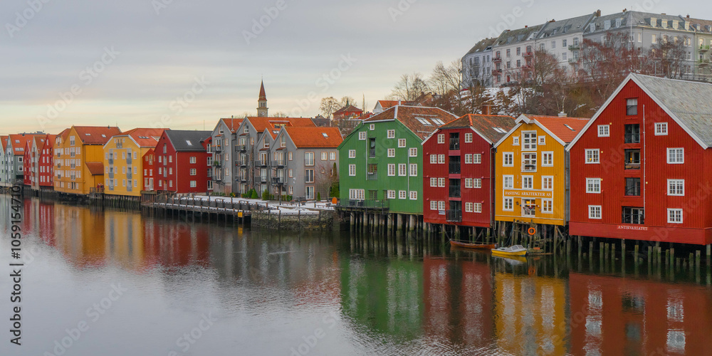 Obraz premium Norwegian fisherman houses in Trondheim