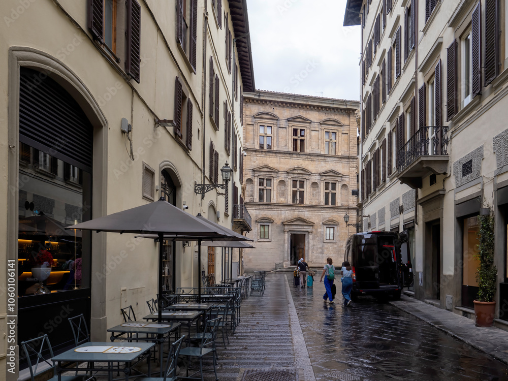 Fototapeta premium Narrow street in Florence, Italy. Architectural details of old houses