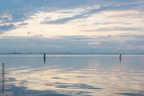 Schilderij op canvas Venetian lagoon, at dusk, Sunset at Lido di Venezia