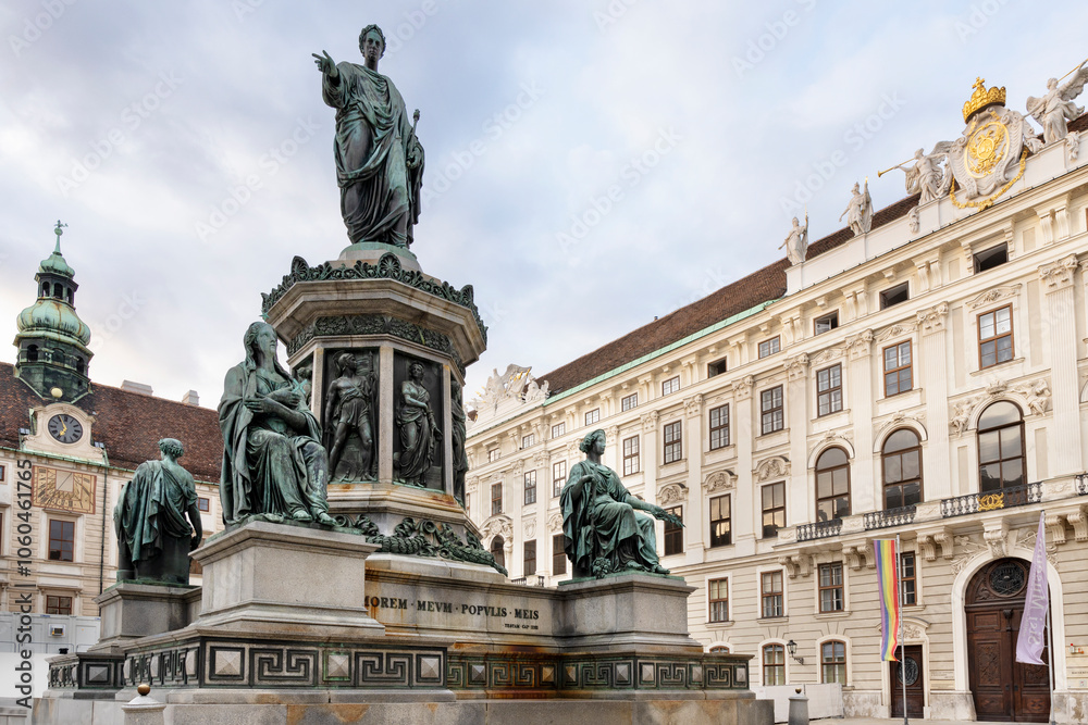 Emperor Franz Monument in front of the Amalienburg at the Hofburg Palace, Vienna Emperor Franz Monument in front of the Amalienburg at the Hofburg Palace, Vienna