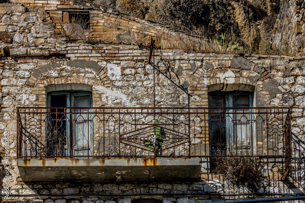 Abandoned ruins of the ghost town of Craco. A city abandoned due to an earthquake in the late 20th century. Province of Matera, Basilicata, Italy
