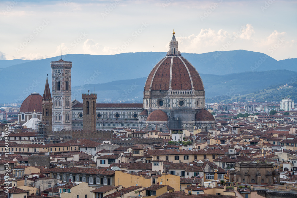 Fototapeta premium Cathedral of Saint Mary of the Flower, view from Piazzale Michelangelo, Italy