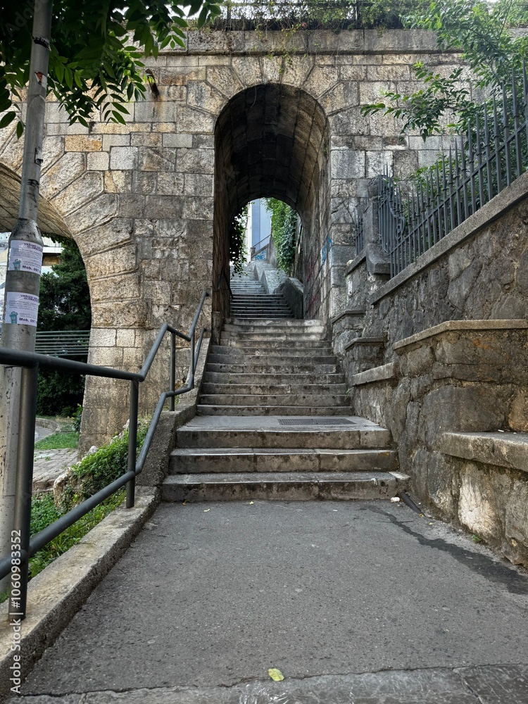 Obraz premium historic stone stairs upwards