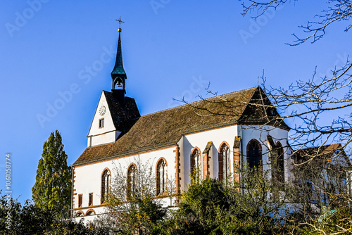 St. Chrischona, Kirche, Bettingen, Riehen, Basel, Dorf, Wanderweg, Spazierweg, Landwirtschaft, Obstbäume, Herbst, Herbstspaziergang, Waldweg, Herbstlaub, Schweiz photo