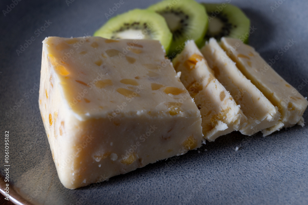Cow cheese from England, Yorkshire Wensleydale with Mango and Ginger Cheese Cow cheese from England, Yorkshire Wensleydale with Mango and Ginger Cheese