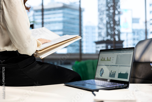 Canvas Print Female director demonstrates her management skills in a global enterprise, providing business deals and collaborations that align with the company vision and growth strategy