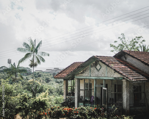 casa na vila americana em fordlândia, pará 