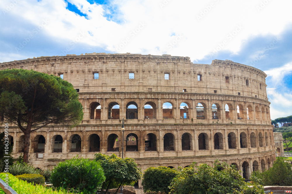Fototapeta premium Colosseum or Flavian Amphitheatre in Rome, Italy