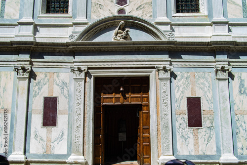 Chiesa dei Miracoli Venezia photo